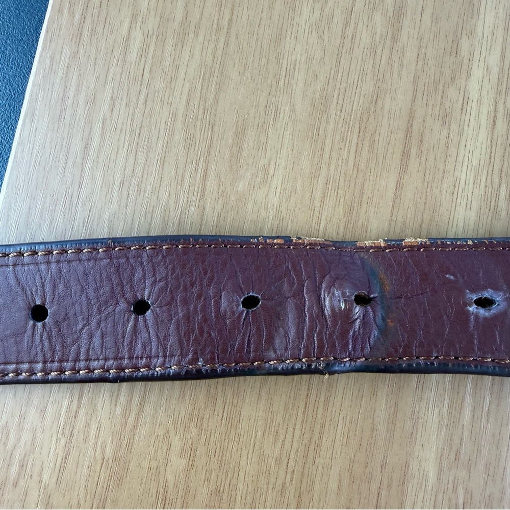 Southern Tide The Skipjack Leather Canvas Fish Logo Red Belt Men’s size 38 - Picture 10 of 15
